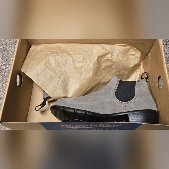 C - NIB Blundstone Chelsea boots 2173 dark grey - Picture 3 of 4